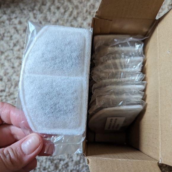 9 Frisco Pet Fountain Replacement Filters - Picture 5 of 9